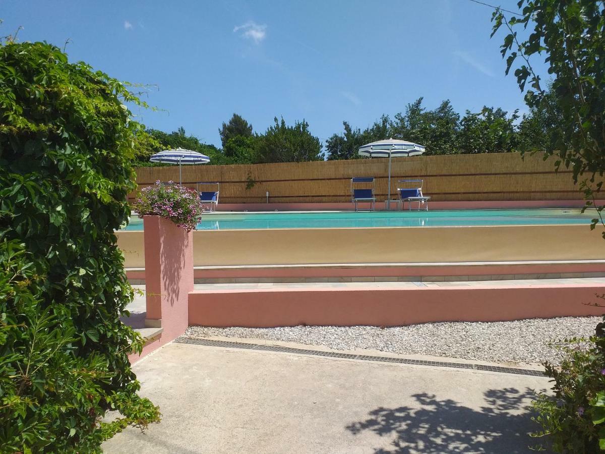 Elbaloves Appartaments Villa كابوليفيري المظهر الخارجي الصورة